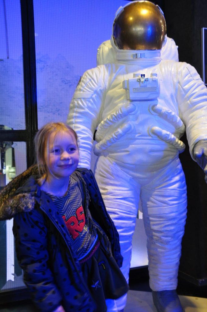 omniversum astronaut