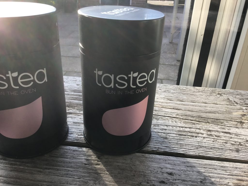 bewaarblik thee tastea bun in the oven