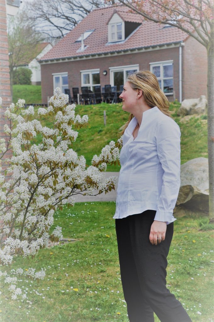 mooie halslijn en manchetten