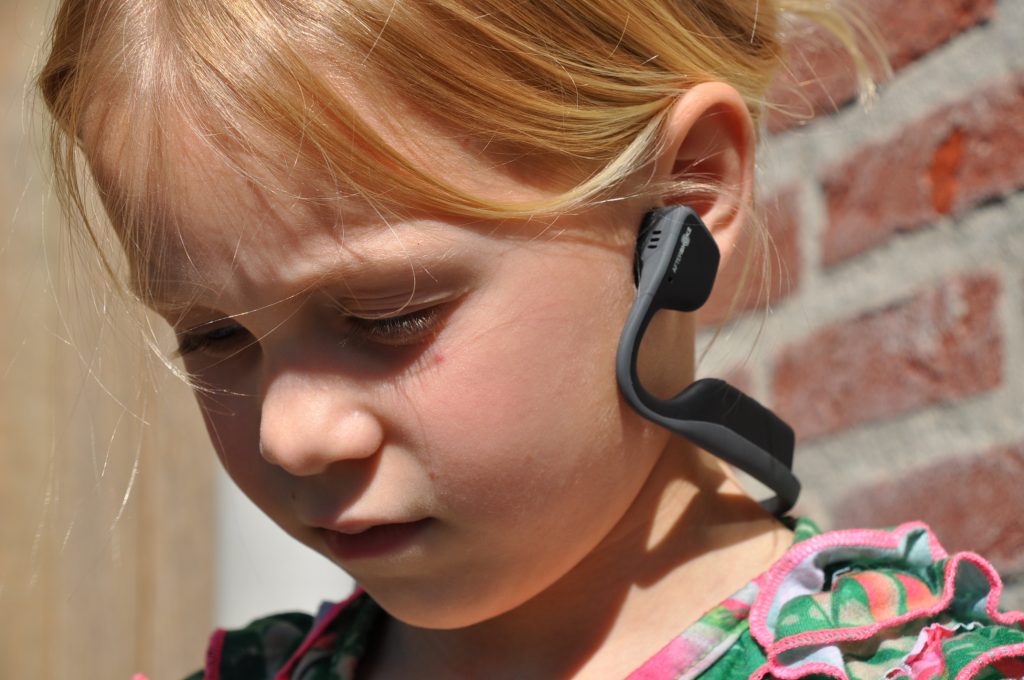 schokbestendige koptelefoon