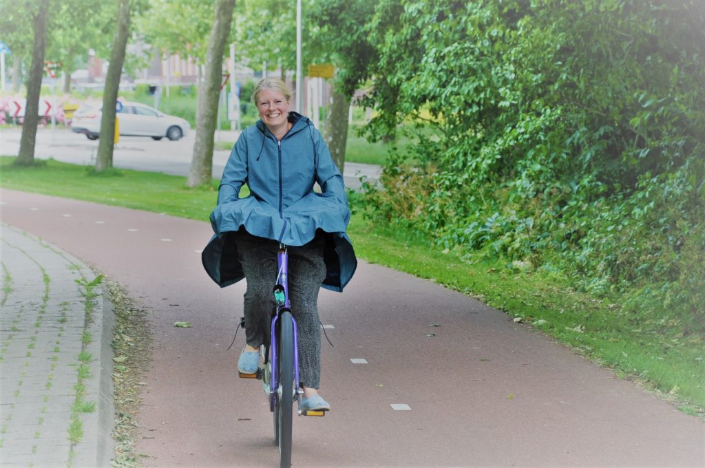 review agu seq regenjas op de fiets