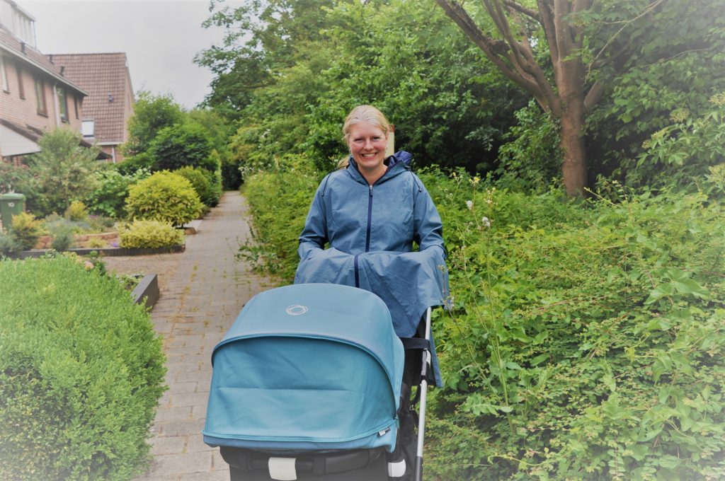 review agu seq regenjas kinderwagen