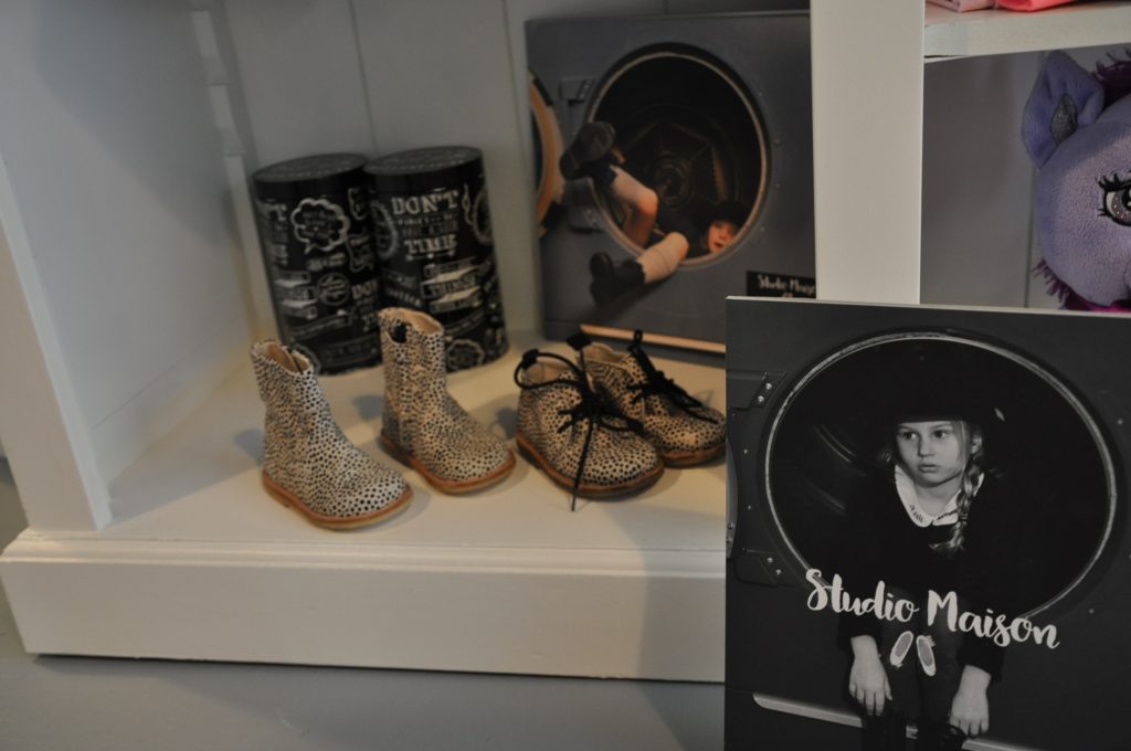 pr4kids showroom