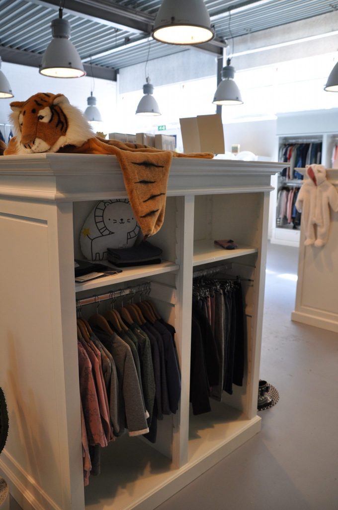 pr4kids showroom