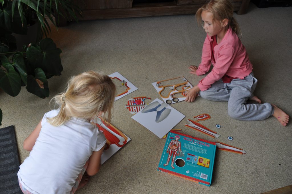kinderboek mijn lichaam ik maak het zelf