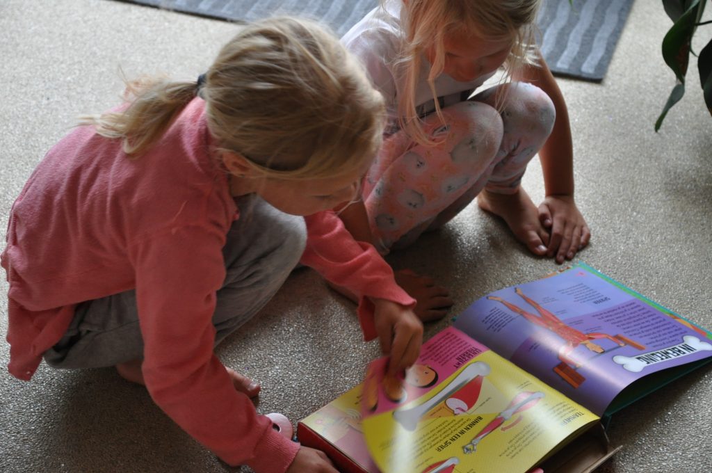 kinderboek mijn lichaam ik maak het zelf