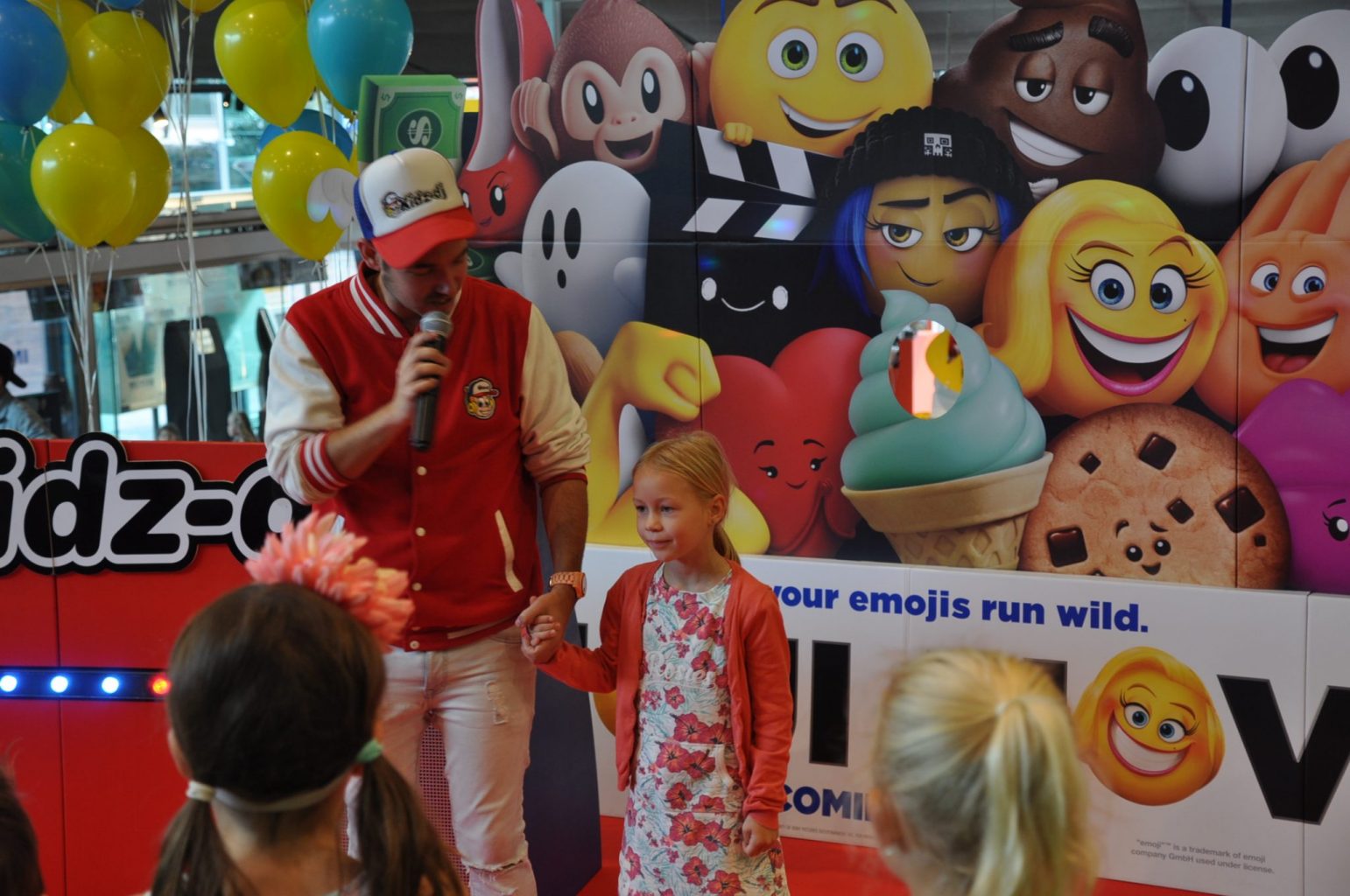 emoji premiere