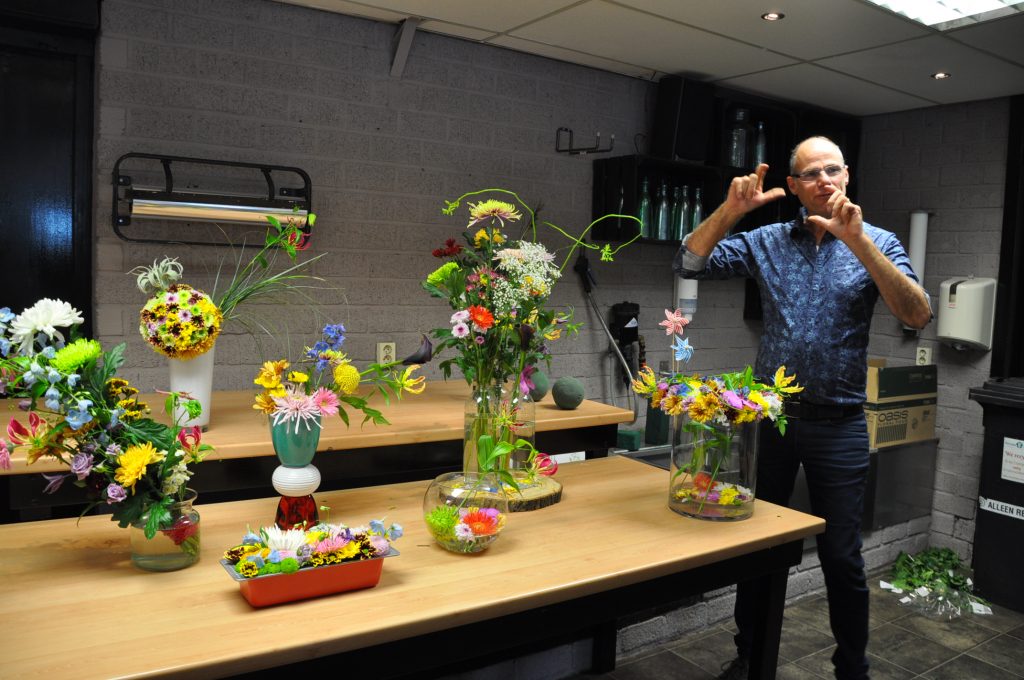 bloemstuk maken met chrystanten
