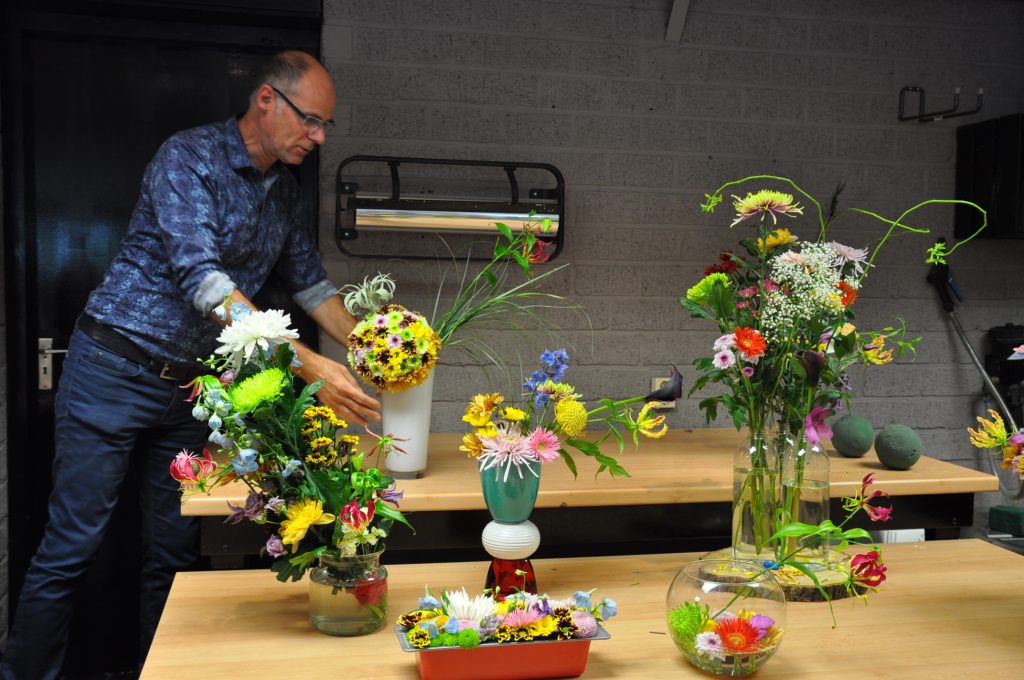 bloemstuk maken met chrystanten