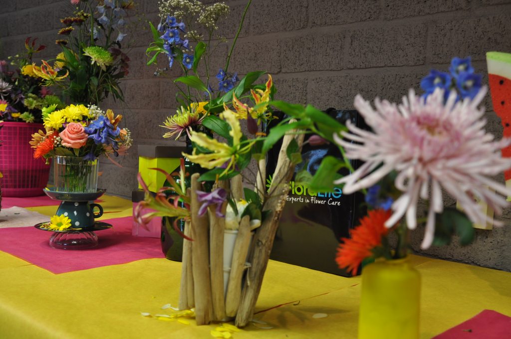 bloemstuk maken met chrystanten