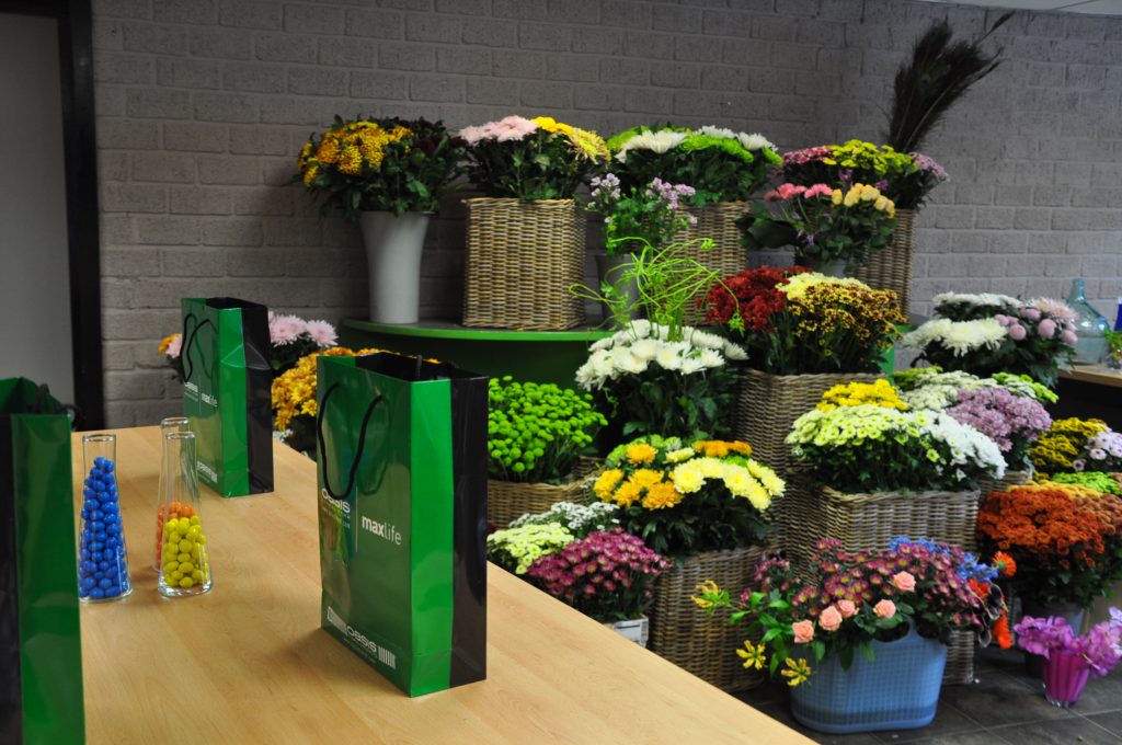 bloemstuk maken met chrystanten