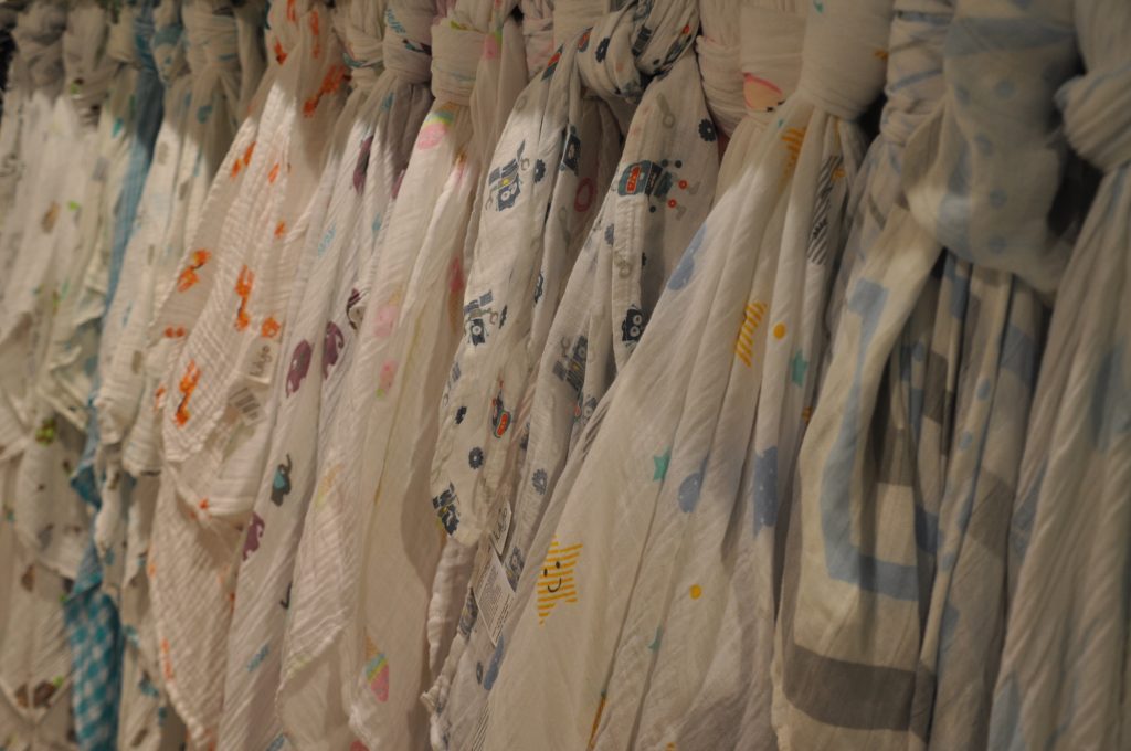 swaddles