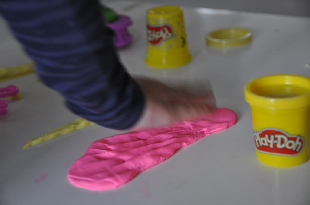 rapunzel play doh kapsalon