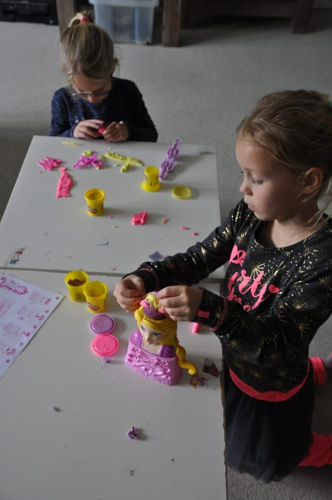 rapunzel play doh kapsalon