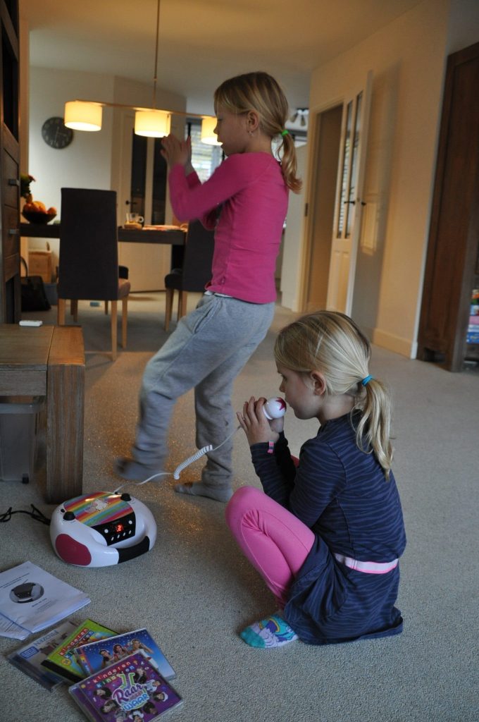 big ben roze en wit eenhoorn cd-speler