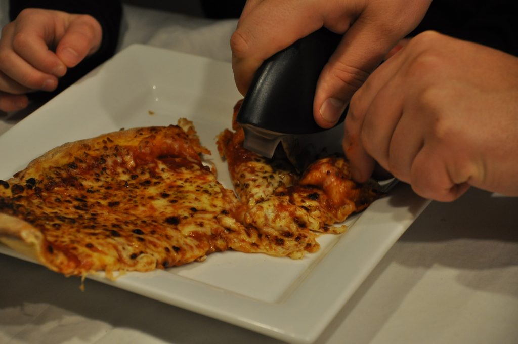 slice pizzasnijder