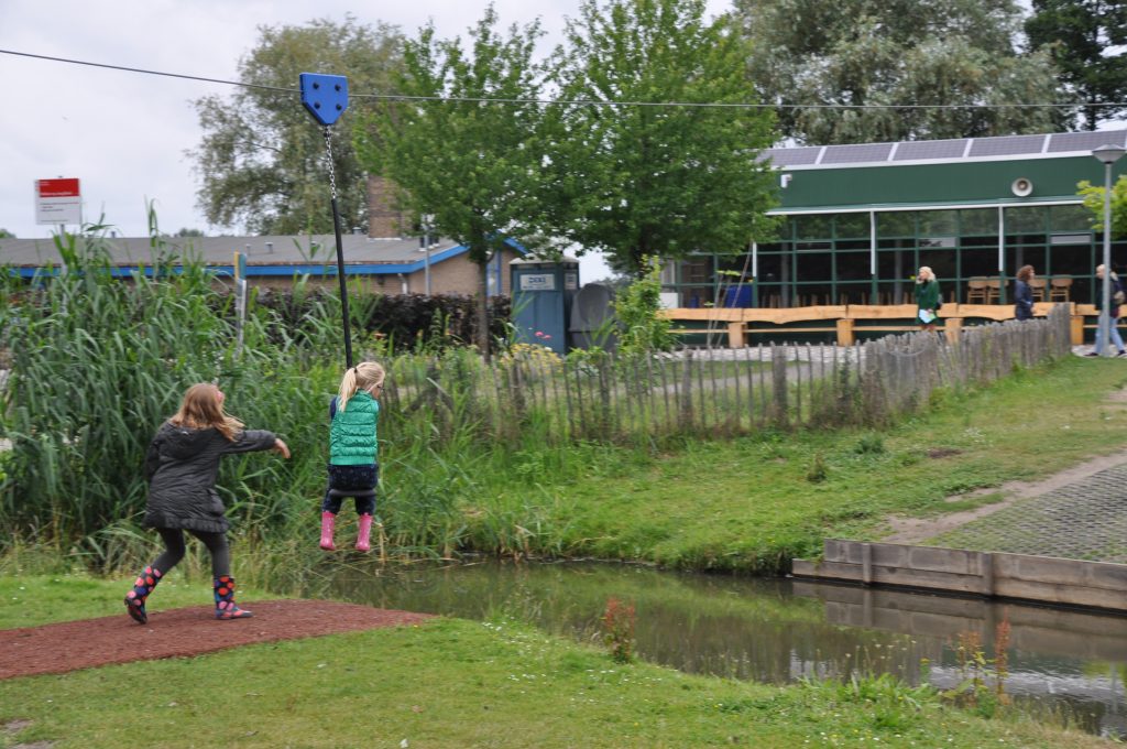 peppa big in jeugdland amsterdam