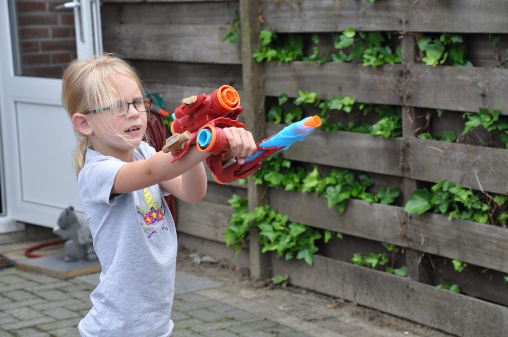 nerf iron man pistool