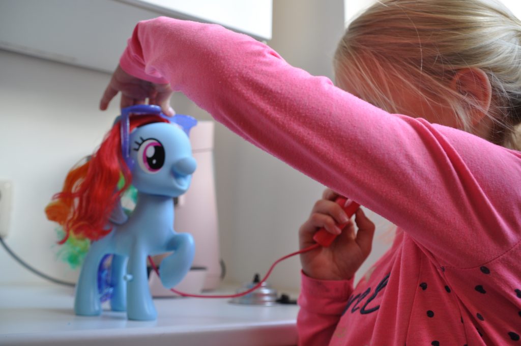 rainbow dash karaoke