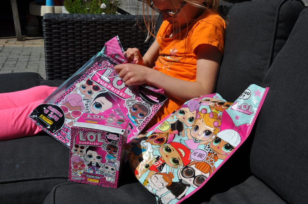 lol surprise stickerboek