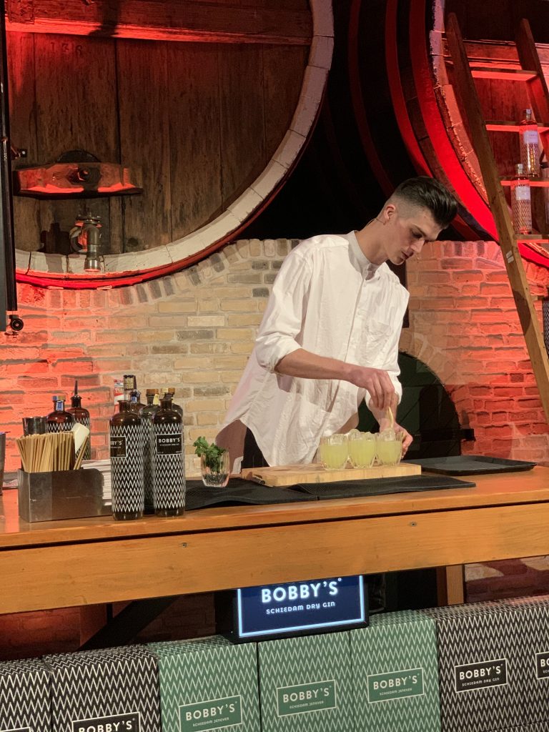 bobby's dry gin cocktail