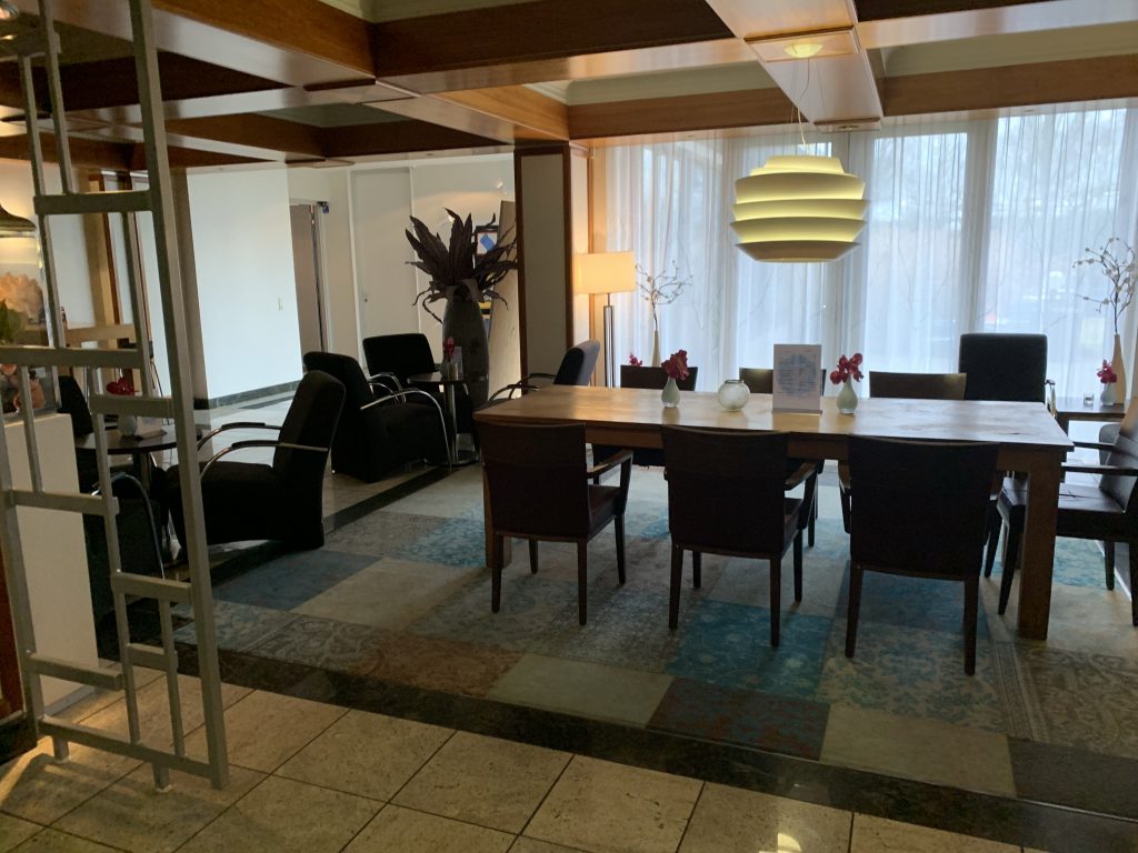 grand hotel amstelveen lobby