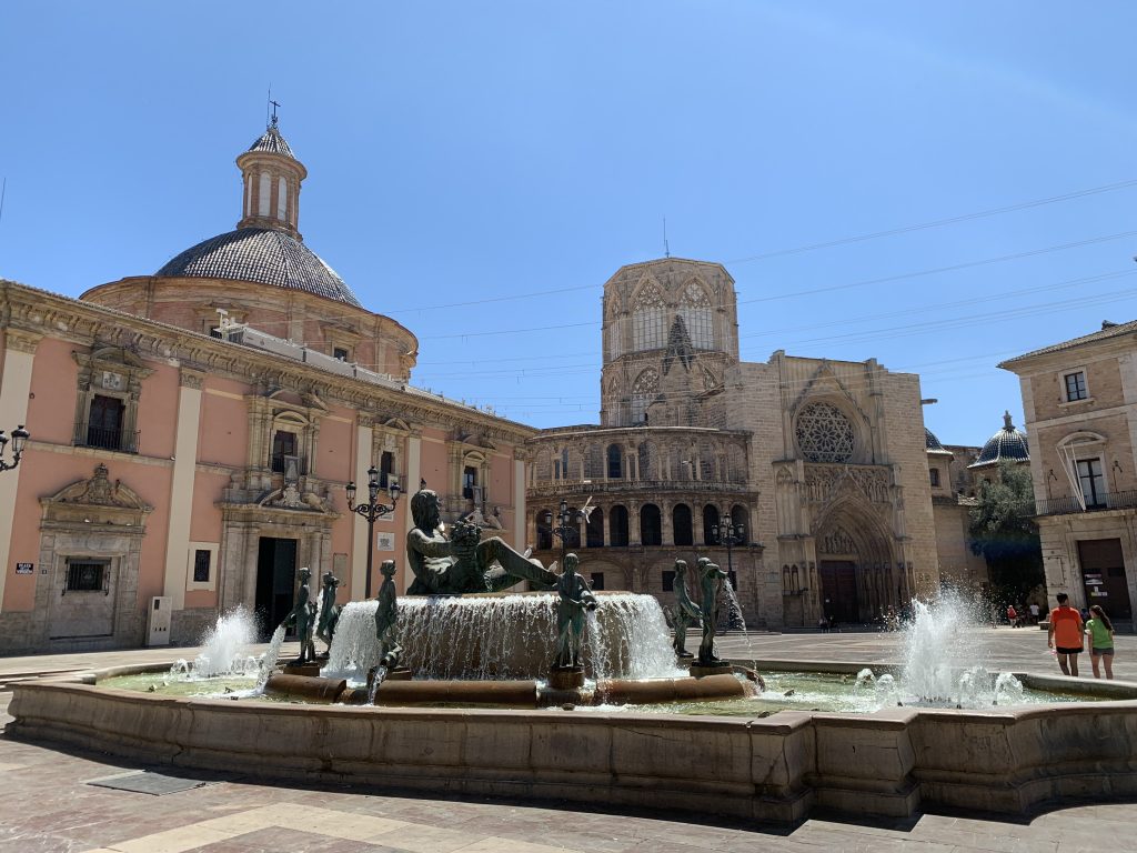 valencia citytrip plaza virgen