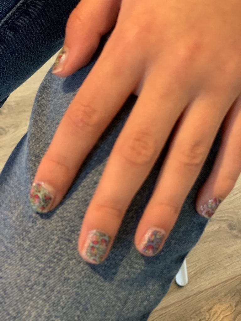 totum bling bling tattoos nail hair deco