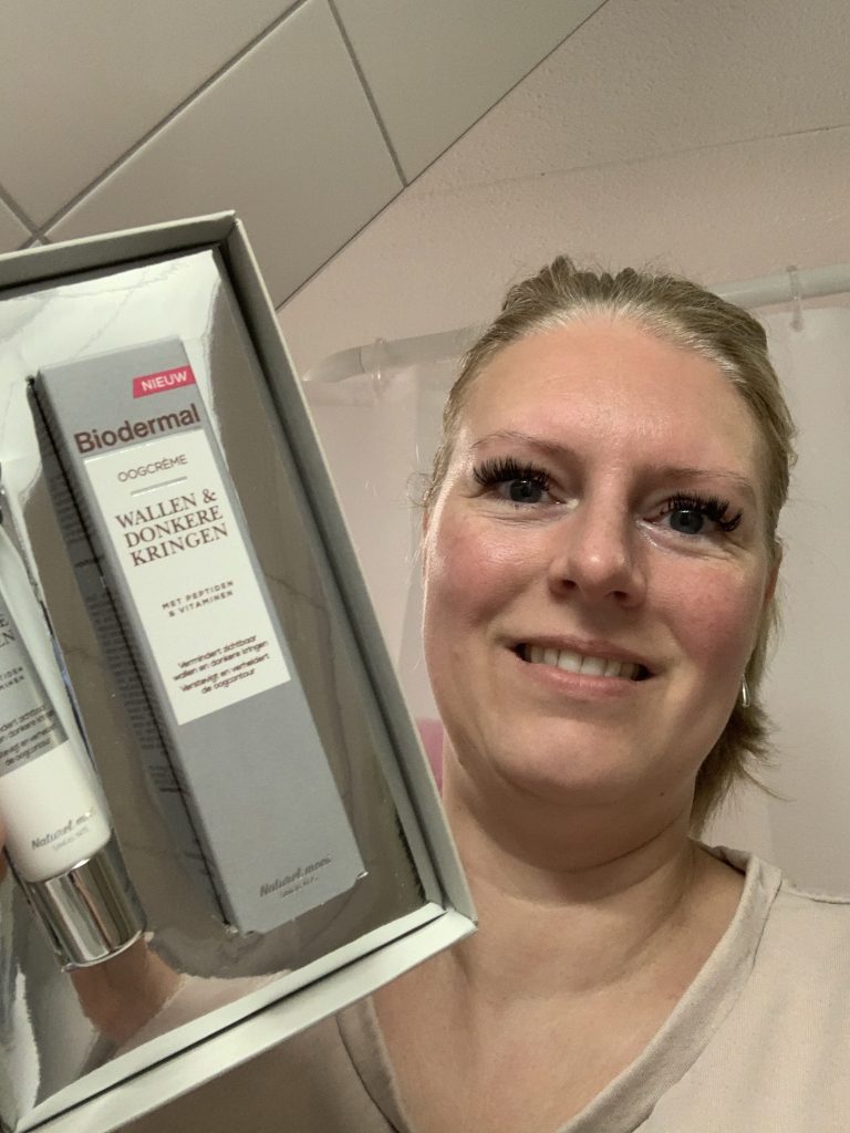 biodermal tegen wallen en donkere kringen