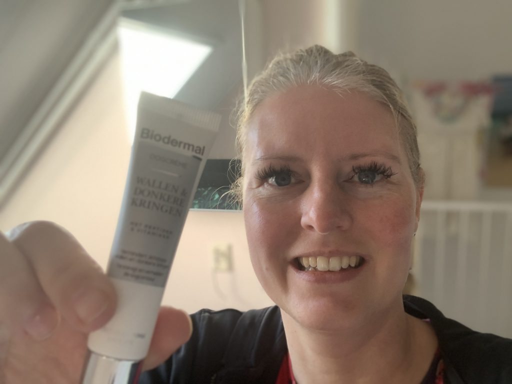 biodermal tegen wallen en donkere kringen