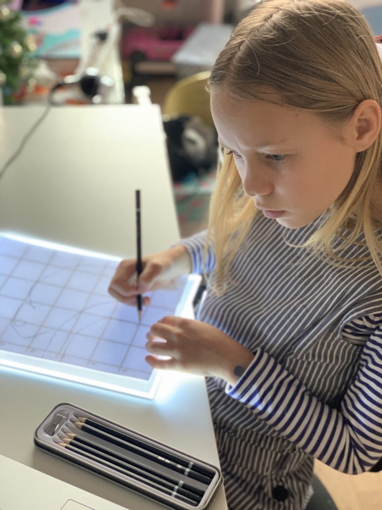 online tekenles lightpad brushpen krijt