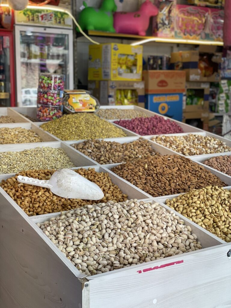 winkel langs snelweg irak